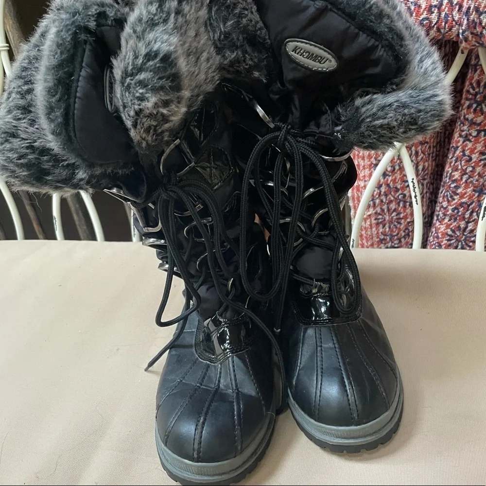 Khombu Faux Fur Trim Snow‎ Boots Black Size 9